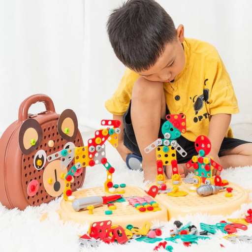 Screw Puzzle Suitcase